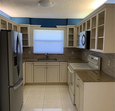 5th image of 1224 NW 24th Ave