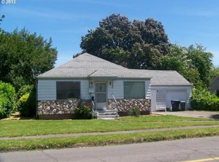 365 21st St, Springfield, OR 97477