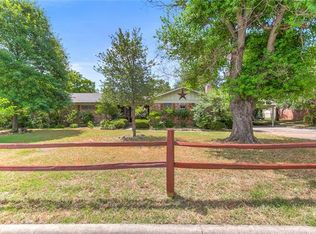 1008 Holden St, Glen Rose, TX 76043