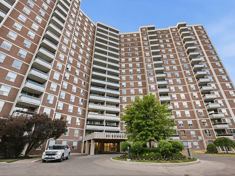 20 Edgecliff Golfway #1209 — Photo 14