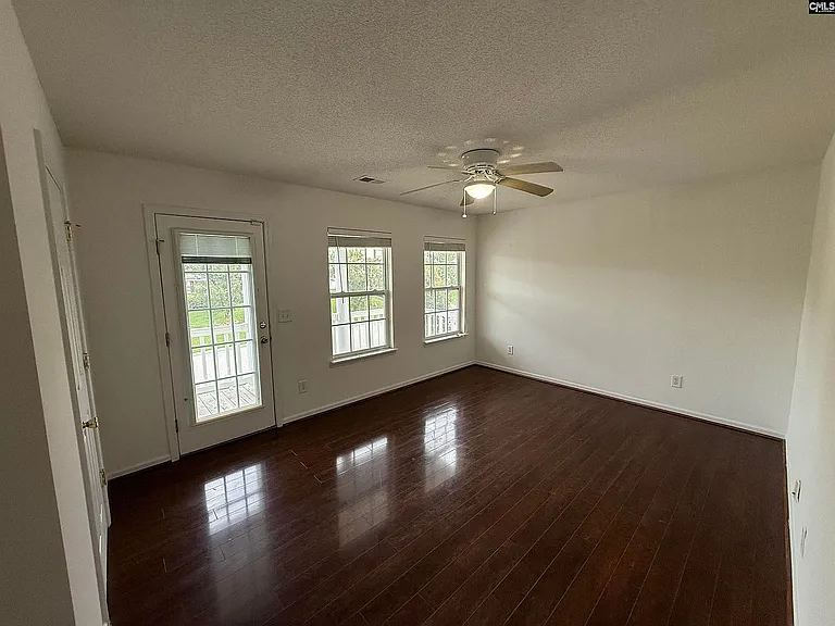 438 Grand National Ln — Photo 11