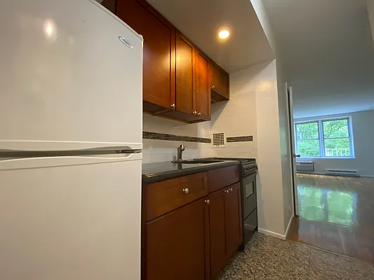 Rented by Oxford Property Group | media 3