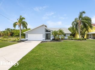 840 Spaulding St E, Lehigh Acres, FL 33974