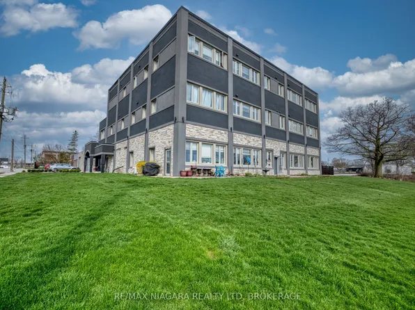 2 Lewis St, Fort Erie, ON