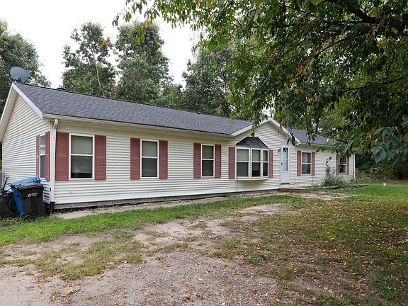 2nd image of 64677 Winterwoods Dr