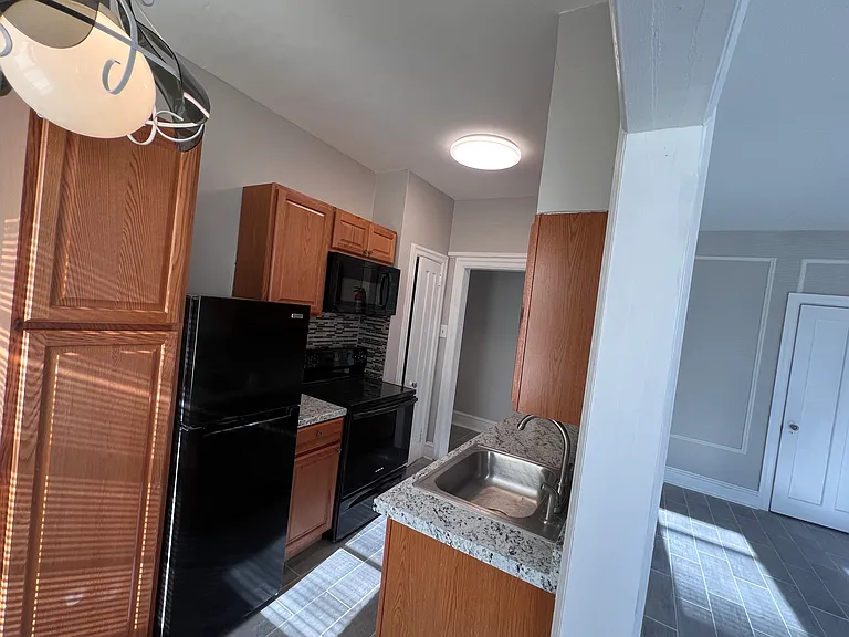 2 S Hartford Ave #A2 — Photo 6