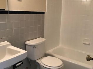 133 Byberry Rd APT A4, Hatboro, PA 19040