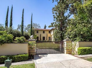 1061 La Loma Rd, Pasadena, CA 91105