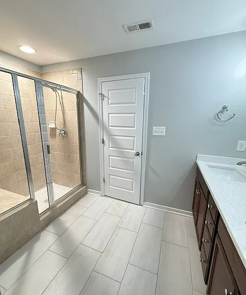 8057 Ellendale Dr — Photo 17