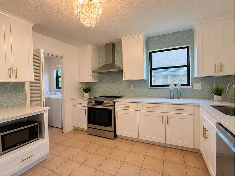 1746 Ocean Grove Dr — Photo 5