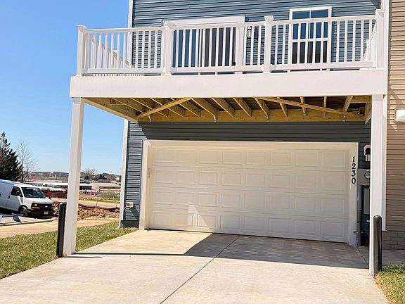 5th image of 1230 Red Clover Ln