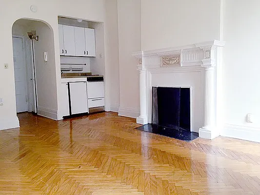 Rented by AJ Clarke | media 2