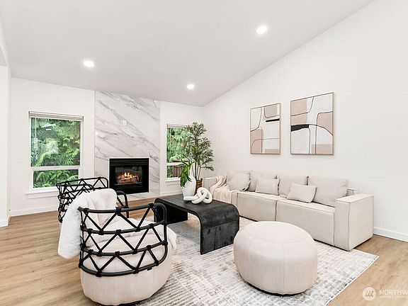 5th image of 75 20th Avenue Ct