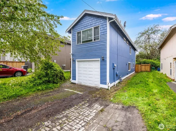 12225 47th Avenue S, Seattle, WA 98178