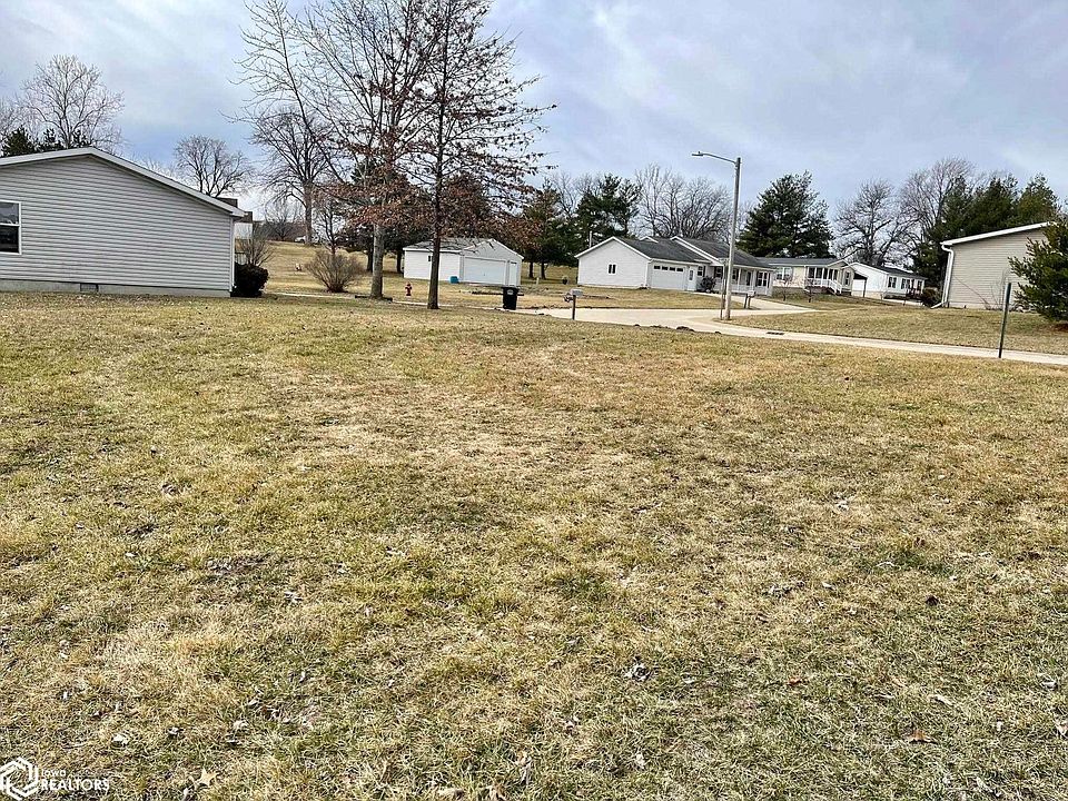 2nd image of 510 S Hosta Ave