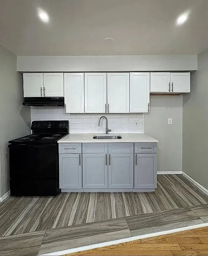 2 bed, $1,995 — Photo 1
