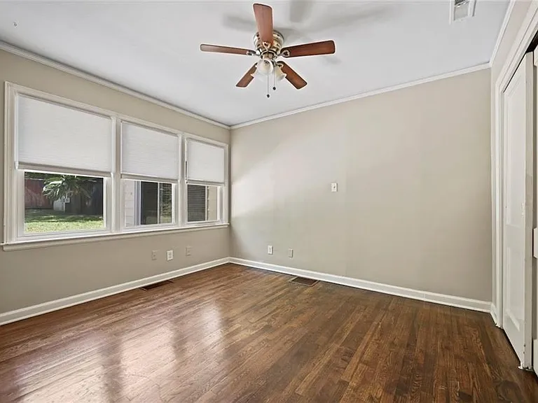 2654 Elsinore St — Photo 15