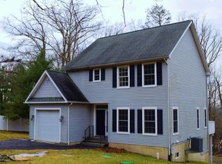 353 O Donovan Dr, East Stroudsburg, PA