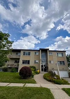 50 Kimberley Dr