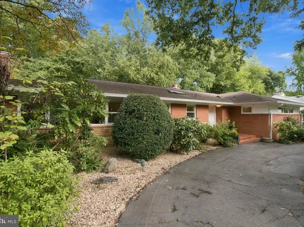 3418 Blair Rd, Falls Church, VA 22041