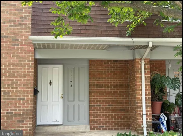 11124 Oak Leaf Dr #89, Silver Spring, MD 20901