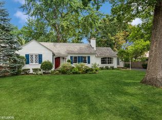 754 Highview Ter, Lake Forest, IL 60045