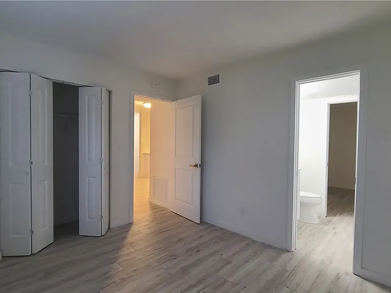 2610 Providence St #3 — Photo 11