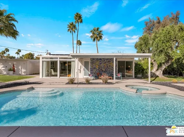 439 E Racquet Club Rd, Palm Springs, CA 92262