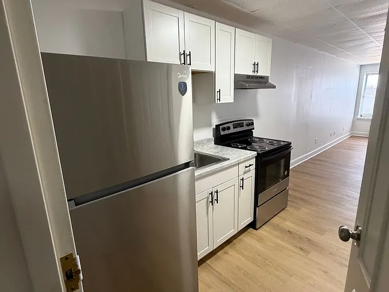 Park Place Apartments — Photo 18