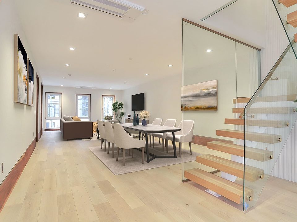 1st image of 87 Jefferson St APT 1