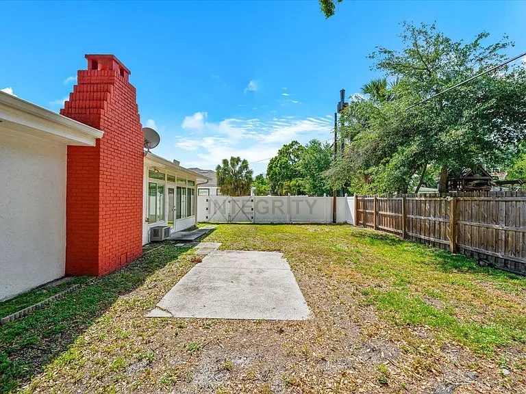 3315 W Beaumont St — Photo 53