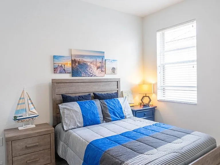 14059 Mirror Ct — Photo 17