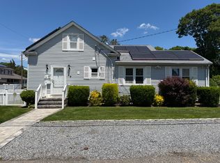 59 Lincoln Ave, Islip Terrace, NY 11752