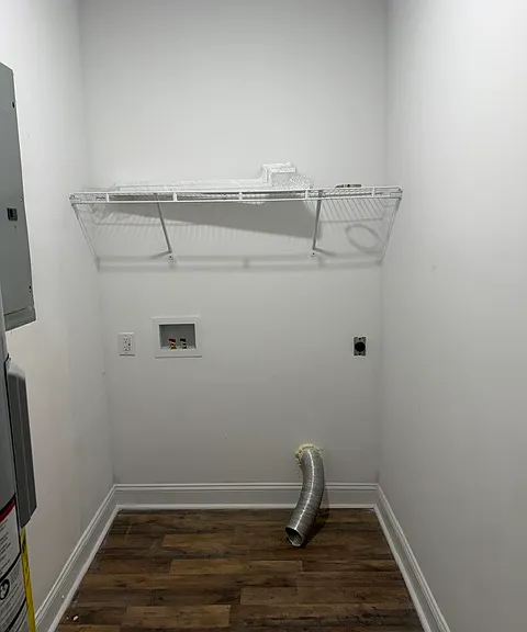 216 S Tillery St — Photo 11