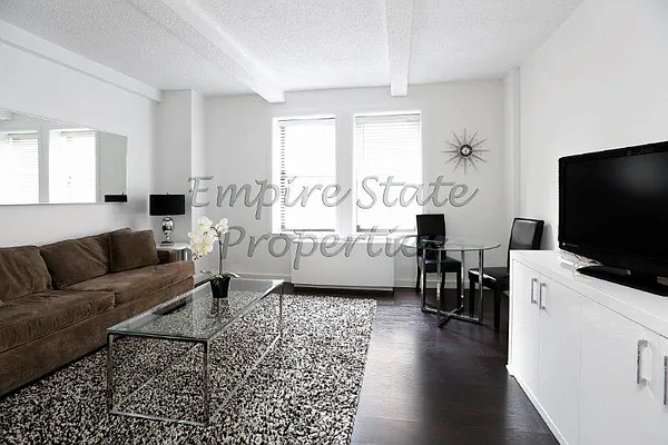 Rented by Empire State Properties | media 32