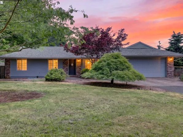 22280 S Kamrath Rd, Oregon City, OR 97045
