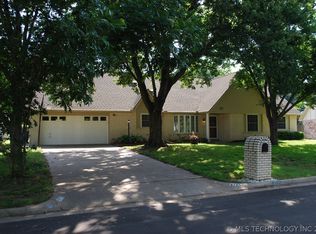 9725 S Joplin Pl, Tulsa, OK 74137