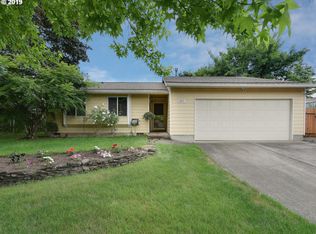 955 NE 198th Ave, Portland, OR 97230