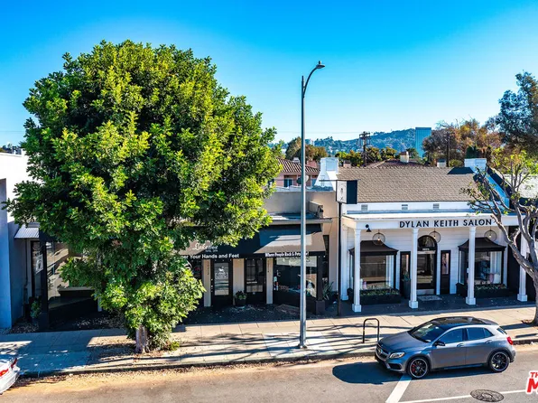 10216 Riverside Dr, North Hollywood, CA 91602