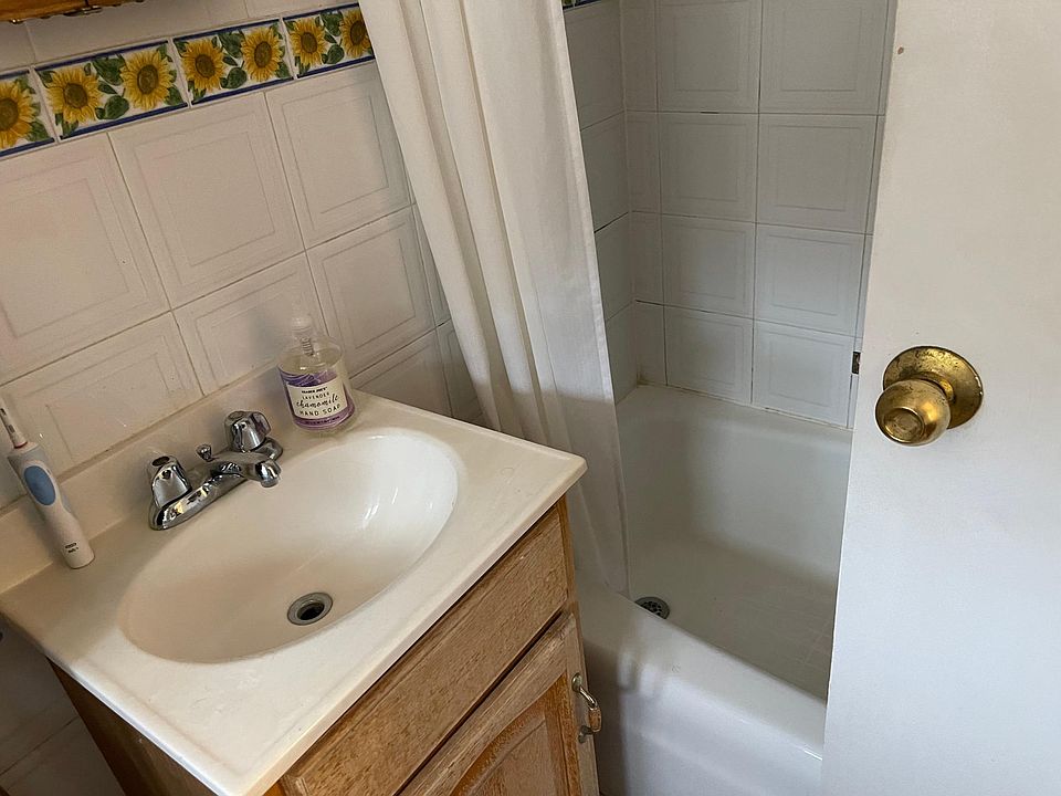 1st image of 1425 Commonwealth Ave #1
