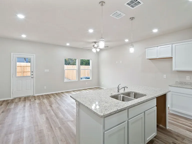 9193 Dietz Elkhorn Rd — Photo 7