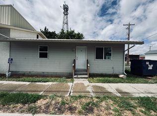49 E Main St APT 10, Saint Anthony, ID 83445