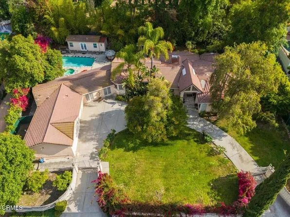 4959 Brewster Dr, Tarzana, CA 91356