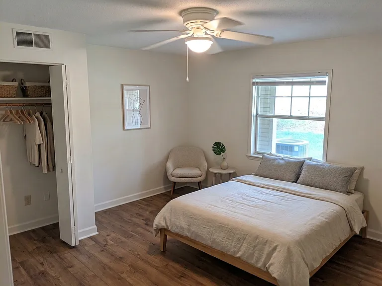 2510 Avent Ferry Rd #103 — Photo 8