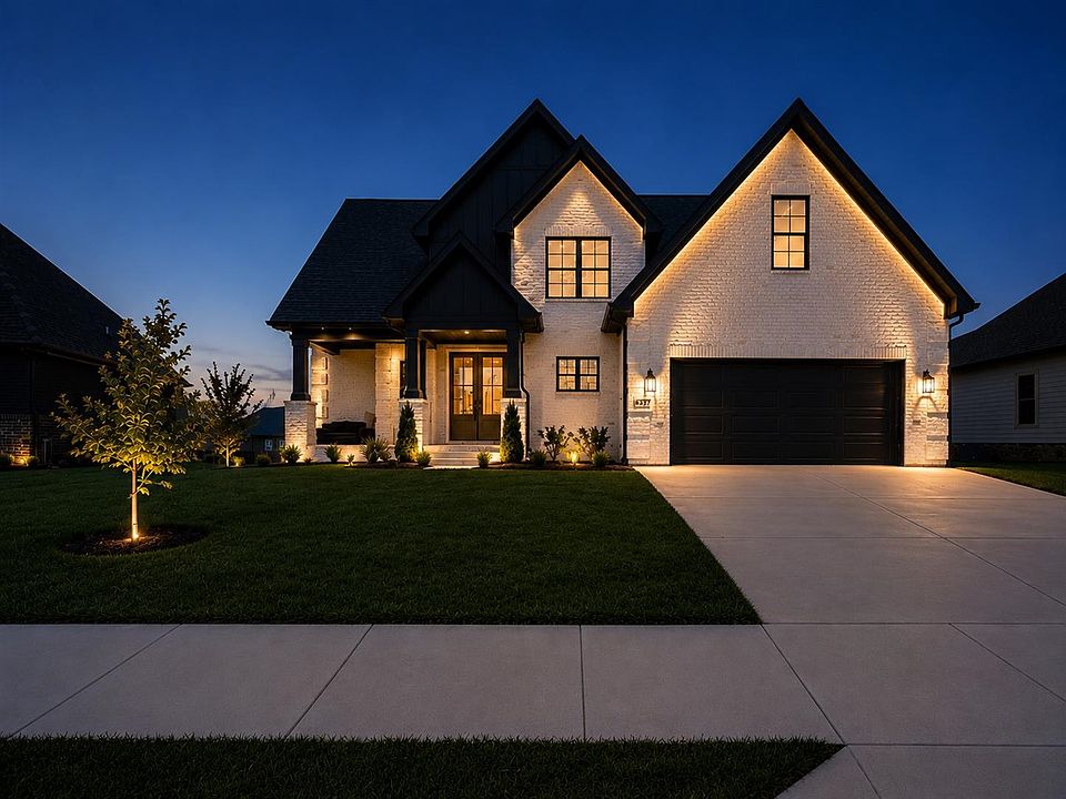 2nd image of 6527 Summer Shade Cir