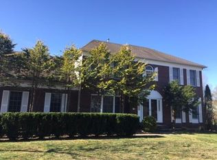 103 Gavins Pond Rd, Sharon, MA 02067