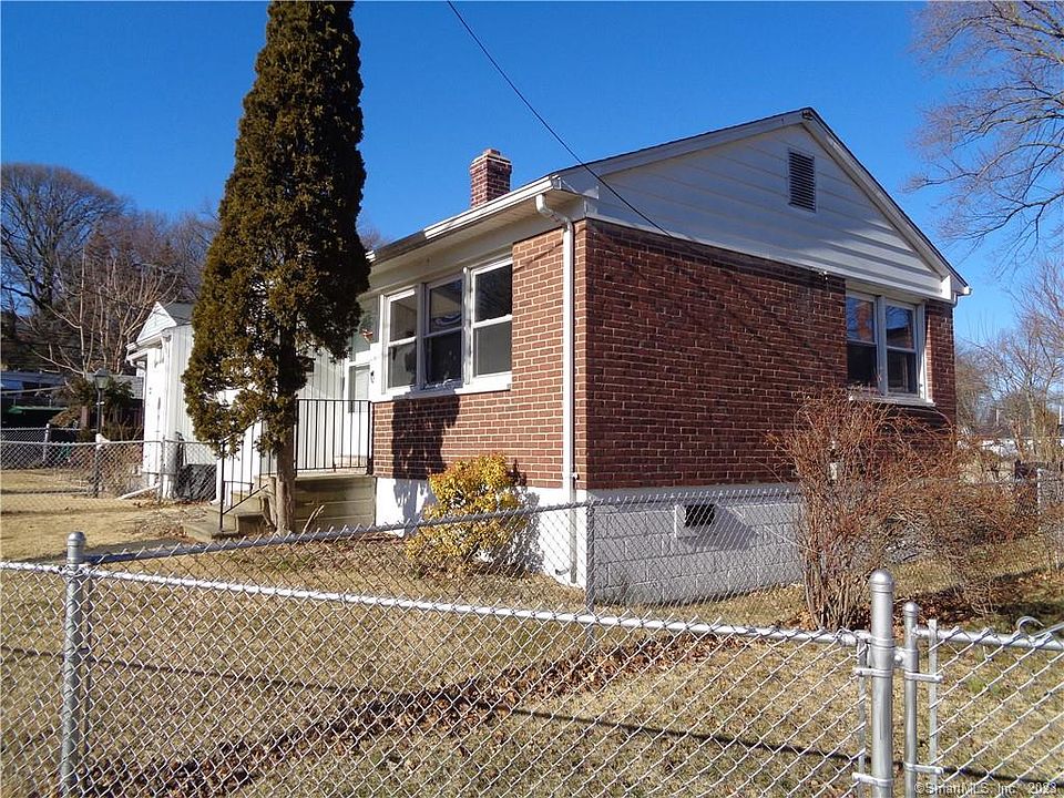 1st image of 24 Underwood Ct
