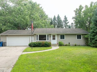 1427 22nd Ave S, Moorhead, MN, 56560