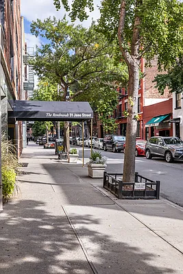 Sold by Compass | media 14