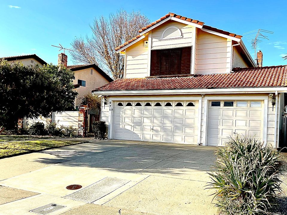 1st image of 971 Sunwood Way